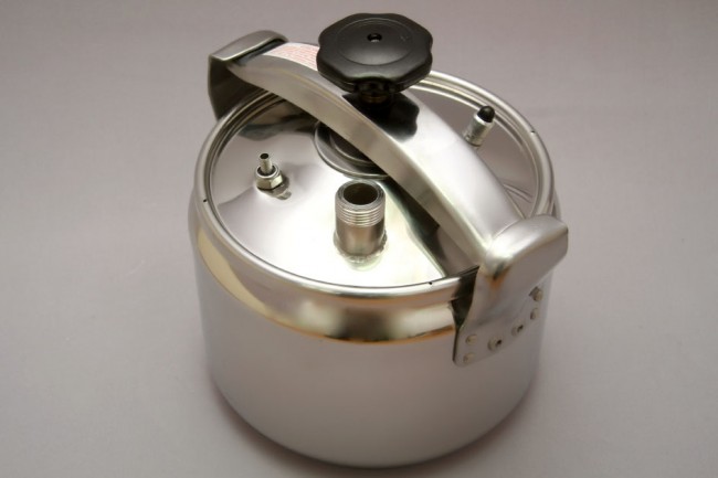 Переходник ХД/4 - СВ (вваривается в крышку куба)