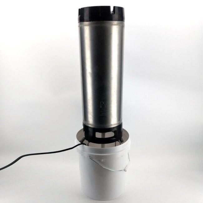 Устройство для мойки кегов и ферментеров «Bucket Blaster»